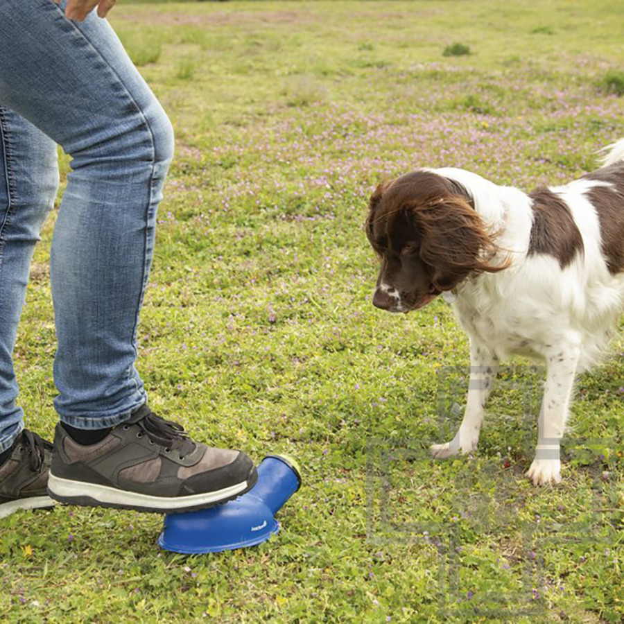 Beeztees Игрушка для собак "Ножной метатель теннисных мячей"